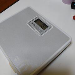 タニタ体重計の画像