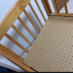 ベビーベッドの画像