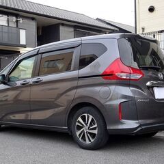 即乗りＯＫ 29年式 フリード＋HV ハイブリッドEX レーダークルーズ 衝突軽減ブレーキ ナビ フルセグTV Bluetooth バックモニター 両側パワスラ スマートキー LEDライト ETCの画像