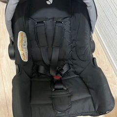 美品Joie ベビーシート&ベースセット チャイルドシート　最終値下げの画像