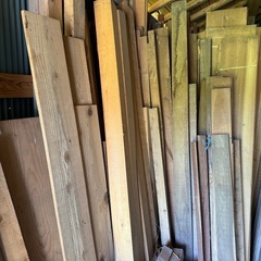 材木　木材　角材・板材　寸法・長さ不揃い　DIY　薪　などにどうぞ　大量購入大歓迎の画像