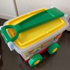 ブロックおもちゃの画像
