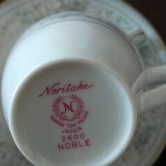 ノリタケNOBLEカップアンドソーサー8客セット
