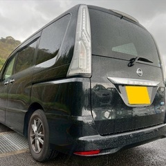 フォロワー割実施中‼️ 8人乗り☆ガソリン代 節約☆S-HYBRID入りました‼️26年式☆月々1.2万円〜分割払い可❗️車検2年付き！大人気☆日産 セレナ☆フリップダウンモニター付き☆Bluetooth対応SDナビ☆走行中DVD見れます☆ETC☆バックカメラ☆ドラレコ付きのフル装備☆両側電動スライドドア☆ウィンカーミラー☆フル装備☆事故修復歴無し☆社外アルミ☆車内広々三列シート‼️の画像