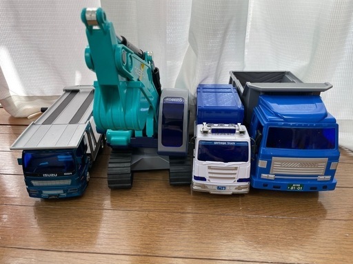 ショベルカーゴミ収集車トラック働く車4点おもちゃ (はるの) 大