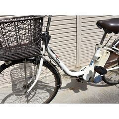 娘が乗っていたパナソニック ビビ 16Ah 26型 白 電動アシスト自転車 乗って帰れますの画像