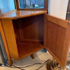 出張買取実施中★カリモク　コーナーテーブルの画像