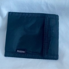 FREEDOM ブラック 三つ折り財布