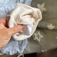 80サイズ　半袖ボディースーツ　ユニクロ　西松屋の画像