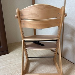 チャイルドチェアーの画像