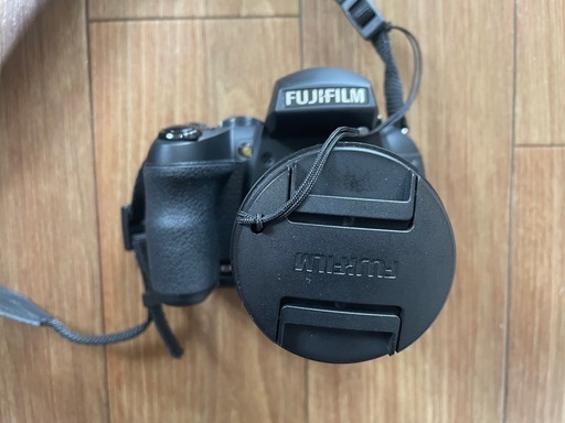 【値下げしました】
FUJIFILM デジタルカメラ FinePix HS30EXR 光学30倍