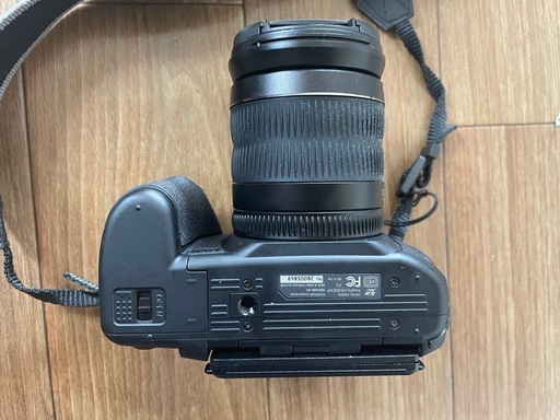 【値下げしました】
FUJIFILM デジタルカメラ FinePix HS30EXR 光学30倍