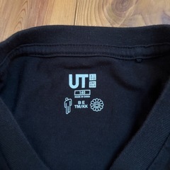 UNIQLOTシャツ 140cm の画像