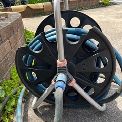 お話し中　ホースとホースリールの画像