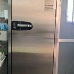 ホシザキ食器消毒保管庫の画像