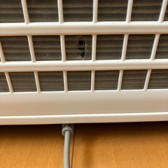 SHARP 加湿空気清浄機　KC-F40-W 訳アリの画像