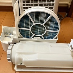 SHARP 加湿空気清浄機　KC-F40-W 訳アリの画像