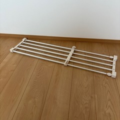 突っ張り　
棚 の画像