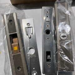 未使用新品！即日宅配便可能！三協 MIWA 引き違い錠 WD3088とWD3091セット KH-218 ブロンズ色 キー3本付 の画像