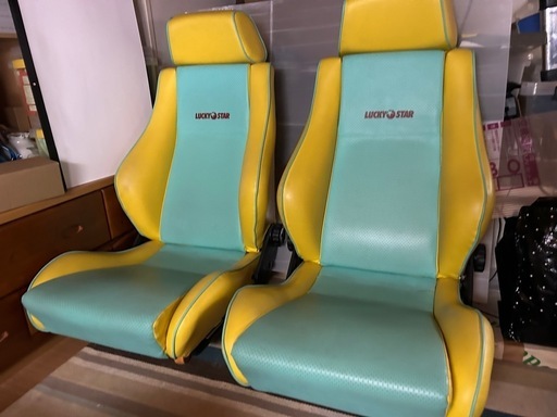 ラッキースターシート（レカロ）　2脚