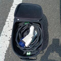 日産リーフ100v充電ケーブル動作確認済みの画像
