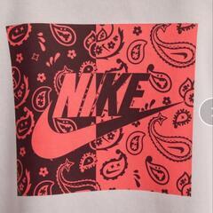 NIKEフリーススウェットシャツの画像
