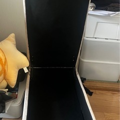椅子　物入れの画像