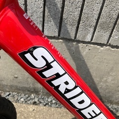 ストライダースポーツモデル　赤の画像