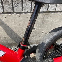 ストライダースポーツモデル　赤の画像