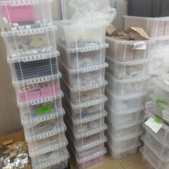 ネイル・レジン・手芸材料　大量処分します。
