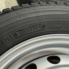 スタッドレスタイヤホイール付き4本セット
　GOOD YEAR ICE NAVI  CARGO 12 インチの画像