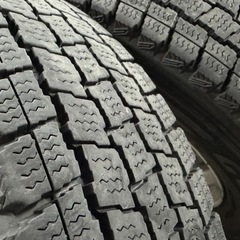 スタッドレスタイヤホイール付き4本セット
　GOOD YEAR ICE NAVI  CARGO 12 インチの画像