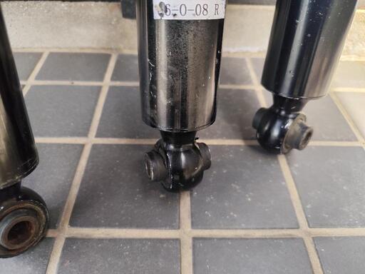 17クラウン用車高調（アルテッツァに使用） ID63 H80-20K T-DEMAND