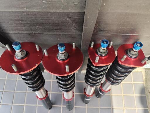 17クラウン用車高調（アルテッツァに使用） アルテッツァの車高調交換