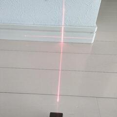 動作確認のみほぼ新品　オール4役レーザーレベル計　電池入り DIYにの画像