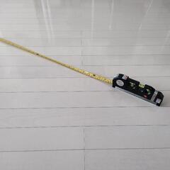 動作確認のみほぼ新品　オール4役レーザーレベル計　電池入り DIYにの画像