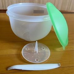 タッパーウェア　ラージレタスキーパーの画像