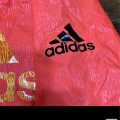 adidas プルオーバー【美品】の画像