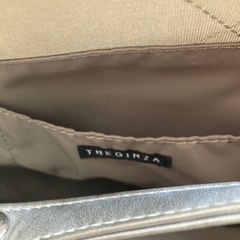 A4サイズバッグとセカンドバッグの画像