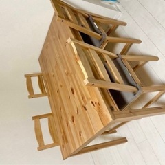 IKEA ダイニングテーブル