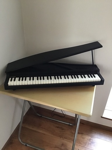 デジタルピアノ