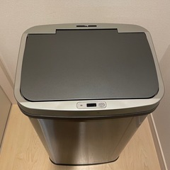 電動式 センサー式 自動 ステンレス製 ゴミ箱 大容量の画像