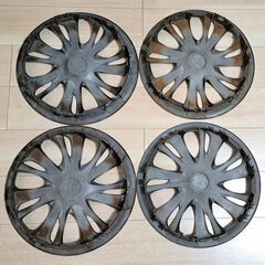 デミオ 黒塗装 純正 ホイール カバー 4セット 15インチ  の画像
