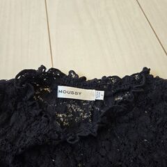 MOUSSY　マウジー総レース半袖トップスの画像