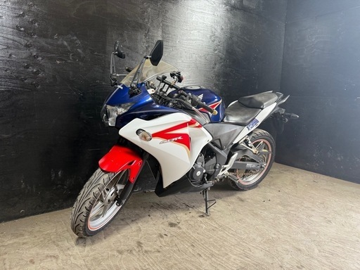 ★支払総額12.8万円★定休日なし！！いつでも現車確認可能です！！ホンダ CBR250R トリコロール MC41 人気のCBR！ 4ストインジェクション！ カスタム、ツーリングなどに♪