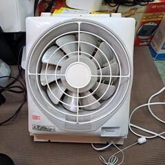 パナソニック 窓用換気扇 本体のみ 下パネル無し