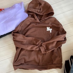 パーカー、ブルゾン3点まとめ売りの画像