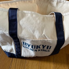 未使用品　琉球ゴールデンキングストートバッグの画像