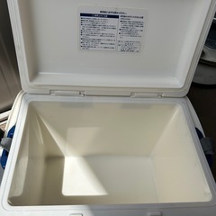 クーラーボックスの画像