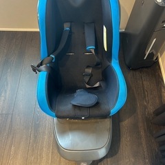 [受け渡し決定]チャイルドシート　isofix 説明書付き　あげます